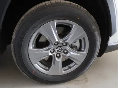 2025 تويوتا راف 4