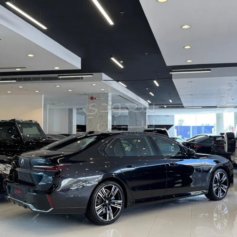 2026 بي ام دبليو الفئة اي