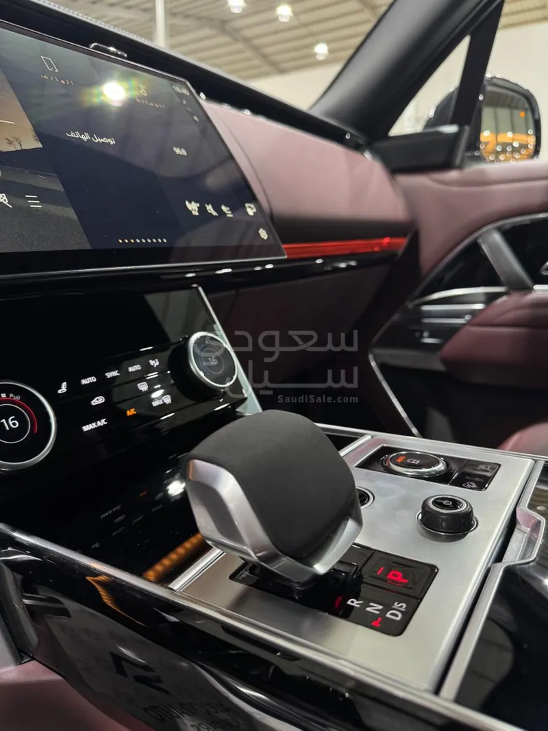 2023 لاند روفر رينج روفر اوتوبيوغرافي