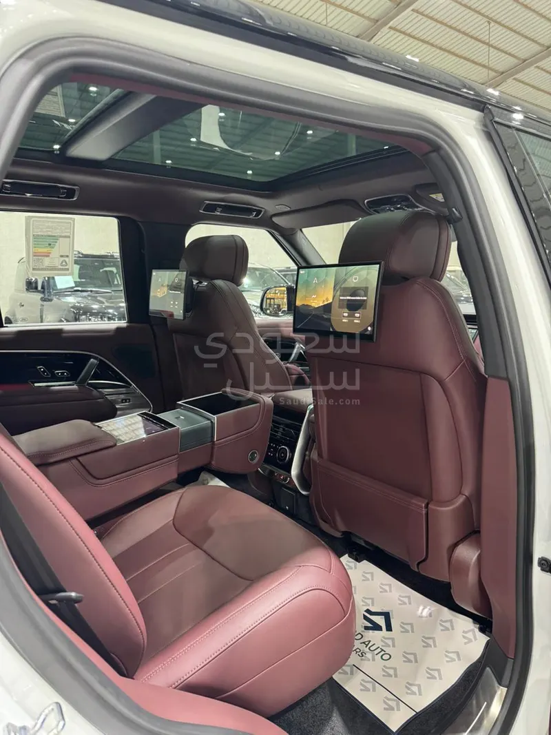 2023 لاند روفر رينج روفر اوتوبيوغرافي