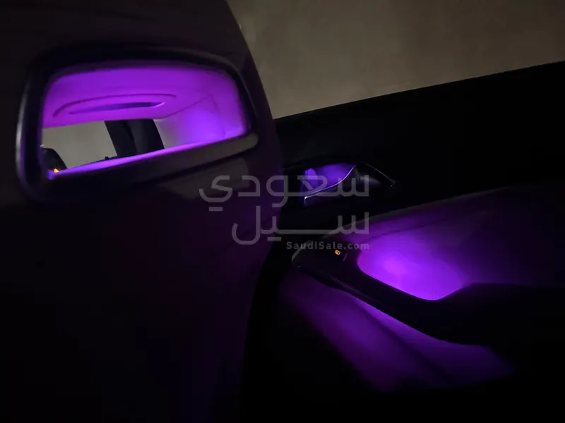 2019 مرسيدس - بنز سي إل إي 200