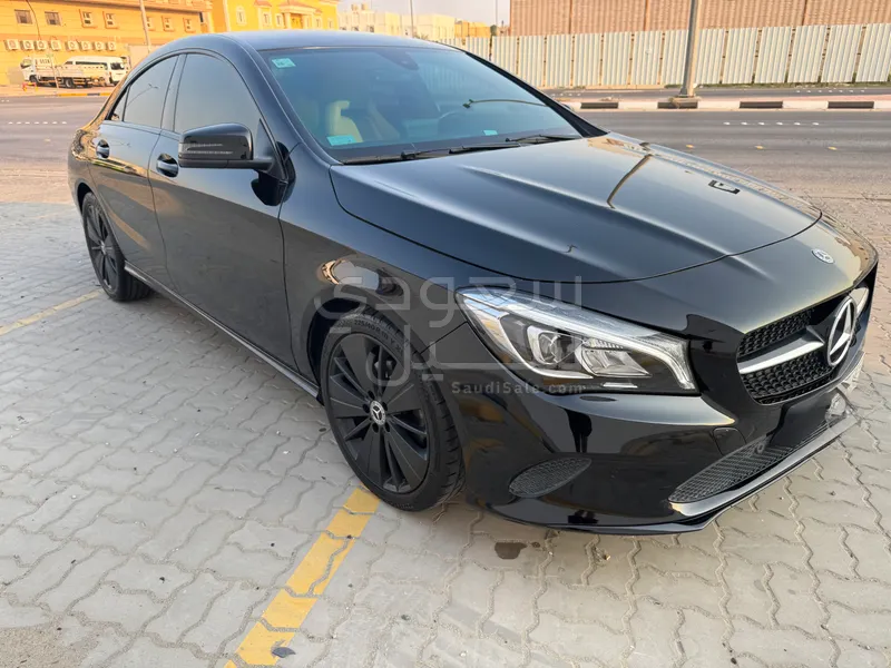 2019 مرسيدس - بنز سي إل إي 200