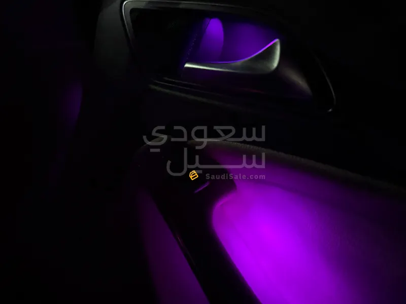 2019 مرسيدس - بنز سي إل إي 200