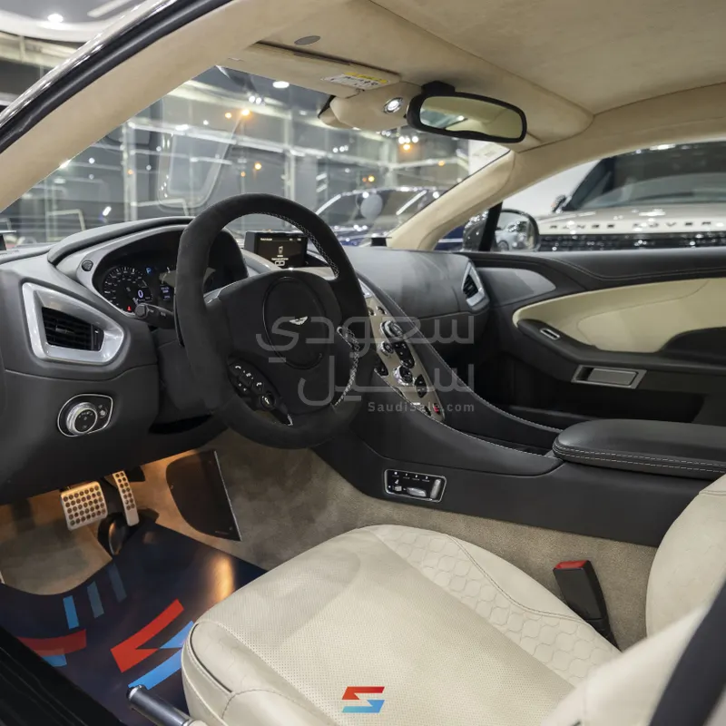 2014 Aston Martin Vanquish