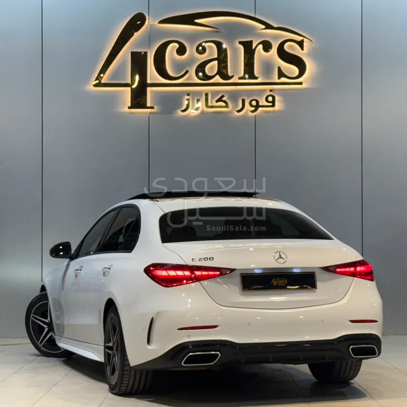 2022 مرسيدس - بنز سي 200
