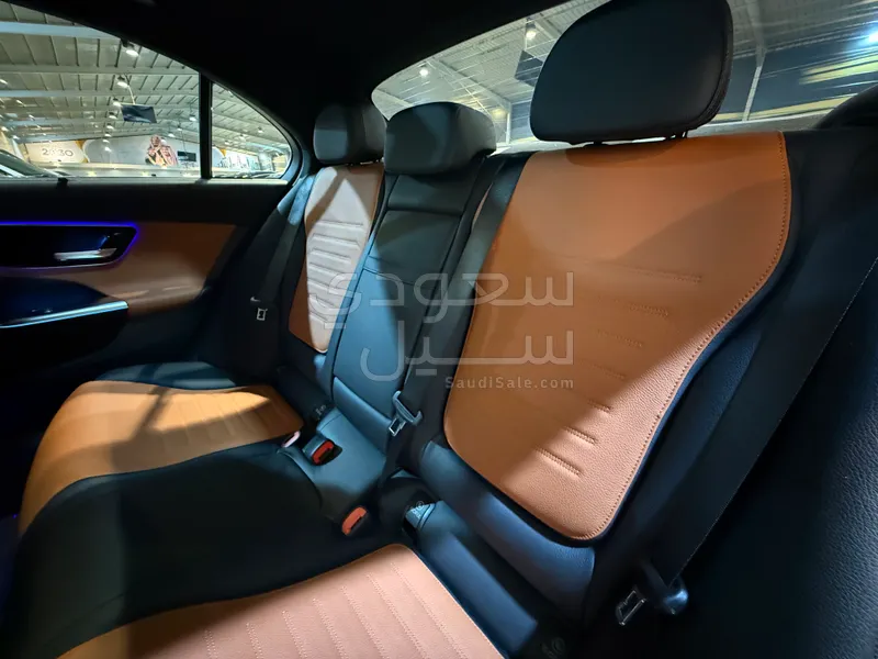 2022 مرسيدس - بنز سي 200