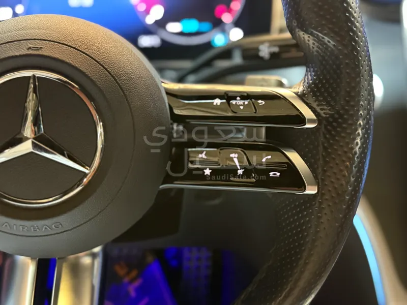 2022 مرسيدس - بنز سي 200