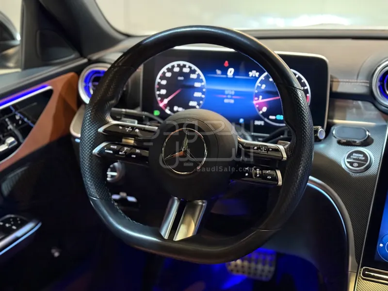 2022 مرسيدس - بنز سي 200