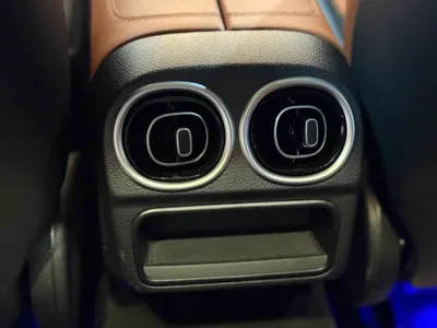 2022 مرسيدس - بنز سي 200