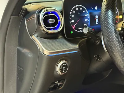 2022 مرسيدس - بنز سي 200