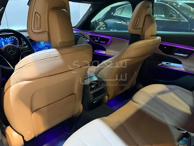 2024 مرسيدس - بنز إي 200