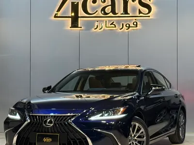 2023 لكزس إي إس 250