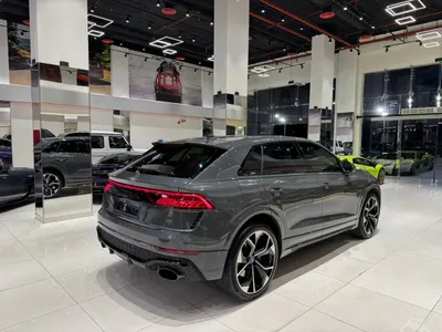 2023 Audi RS Q8