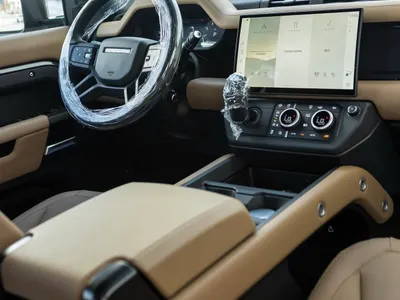 2026 لاند روفر ديفيندر 110