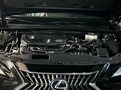 2022 لكزس آي إس 300