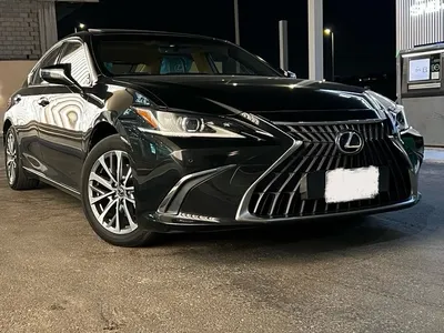 2022 لكزس آي إس 300