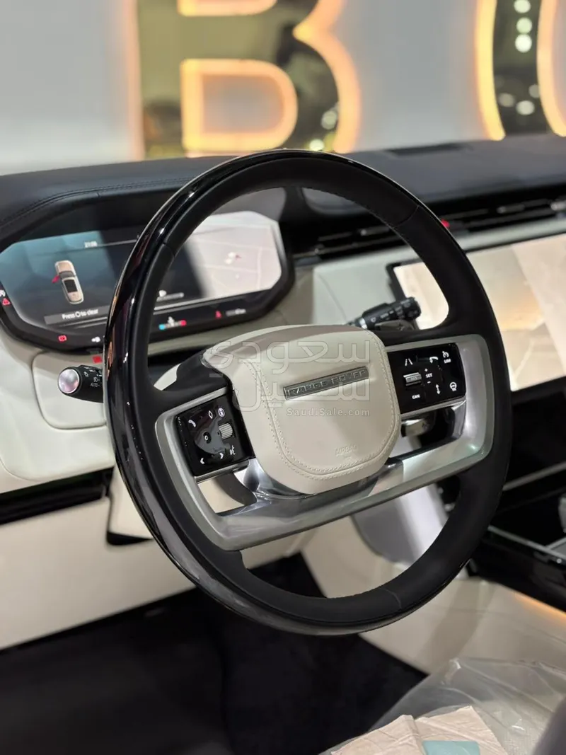 2025 لاند روفر رينج روفر اوتوبيوغرافي