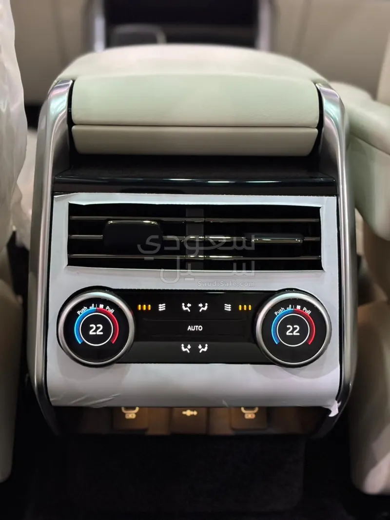 2025 لاند روفر رينج روفر اوتوبيوغرافي