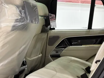 2025 لاند روفر رينج روفر اوتوبيوغرافي