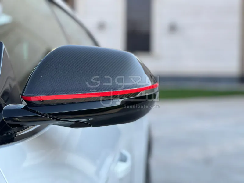 2021 لمبرجيني اوروس