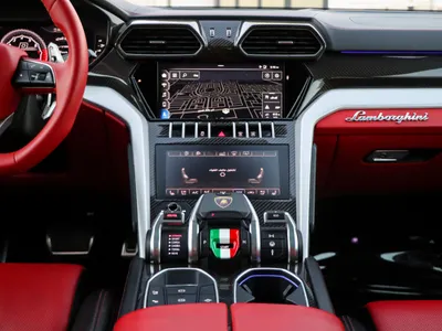 2021 لمبرجيني اوروس