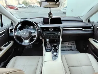 2018 لكزس أر إكس 350