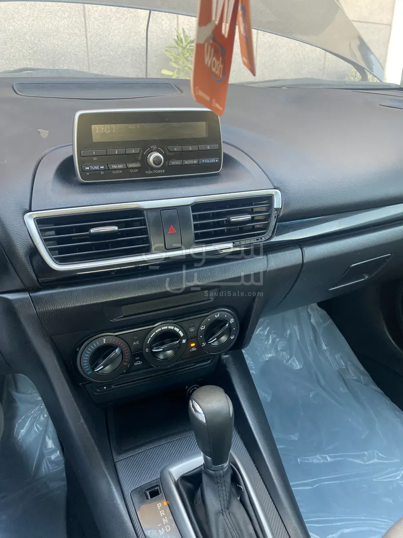 2015 مازدا مازدا 3