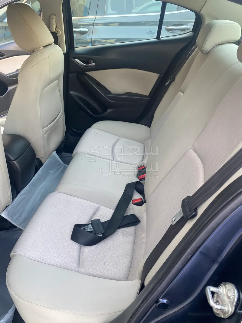 2015 مازدا مازدا 3