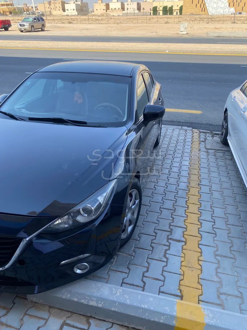 2015 مازدا مازدا 3