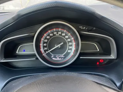 2015 مازدا مازدا 3