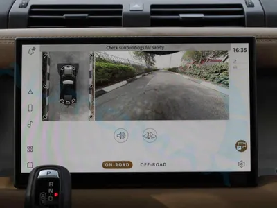 2025 لاند روفر ديفيندر اكس داينمك