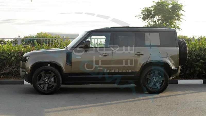 2025 لاند روفر ديفيندر اكس داينمك