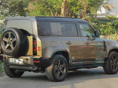 2025 لاند روفر ديفيندر اكس داينمك