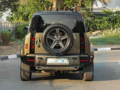 2025 لاند روفر ديفيندر اكس داينمك