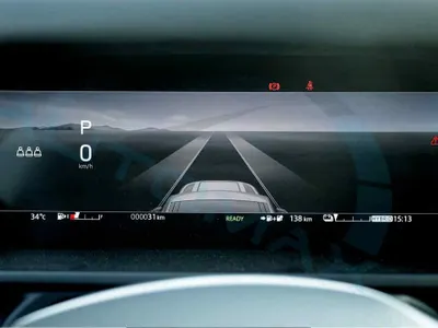 2025 لاند روفر ديفيندر اكس داينمك