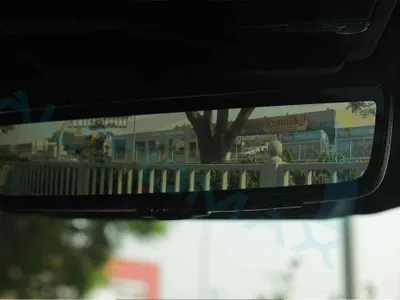 2025 لاند روفر ديفيندر اكس داينمك