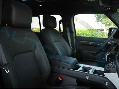 2025 لاند روفر ديفيندر اكس داينمك