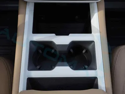 2025 لاند روفر ديفيندر اكس 110