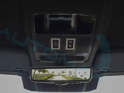 2025 لاند روفر ديفيندر اكس 110