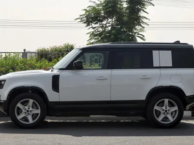 2025 لاند روفر ديفيندر اكس داينمك