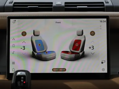 2025 لاند روفر ديفيندر اكس داينمك