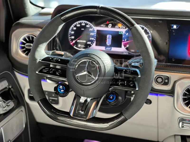 2025 مرسيدس - بنز جي 63 أي إم جي