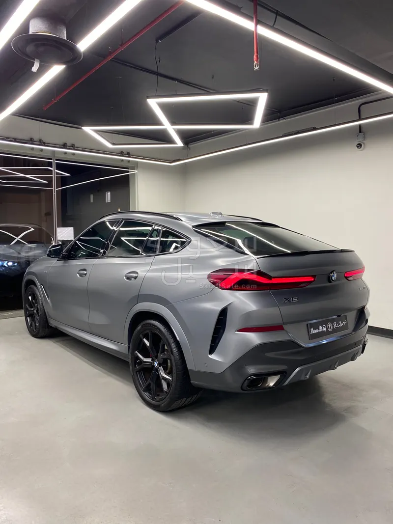 2024 BMW X Series 6 M Kit