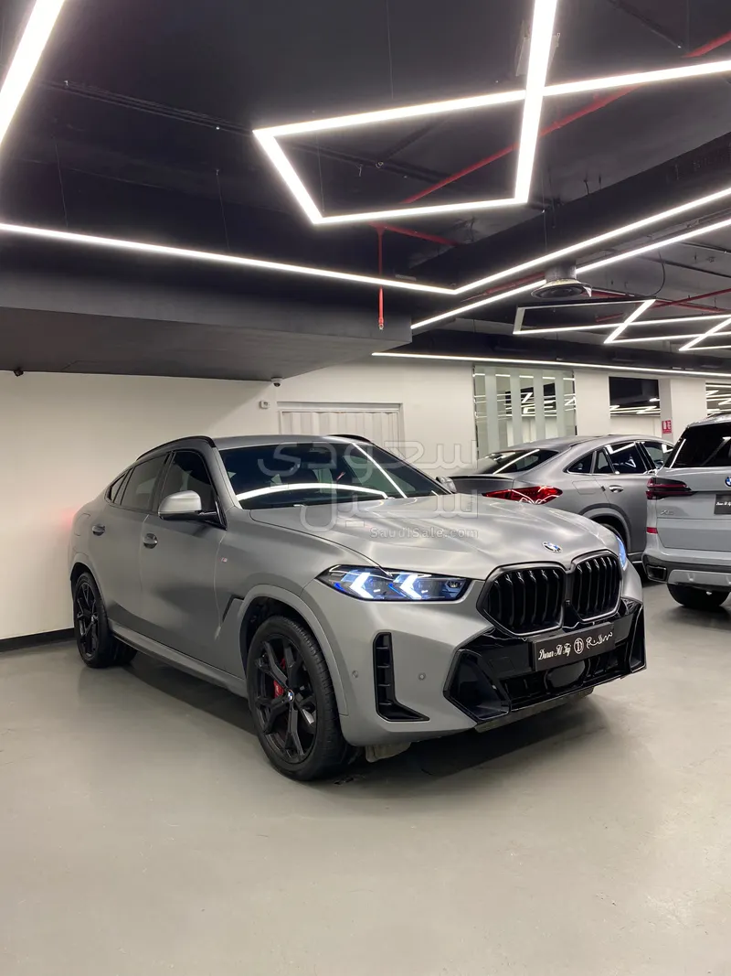2024 BMW X Series 6 M Kit