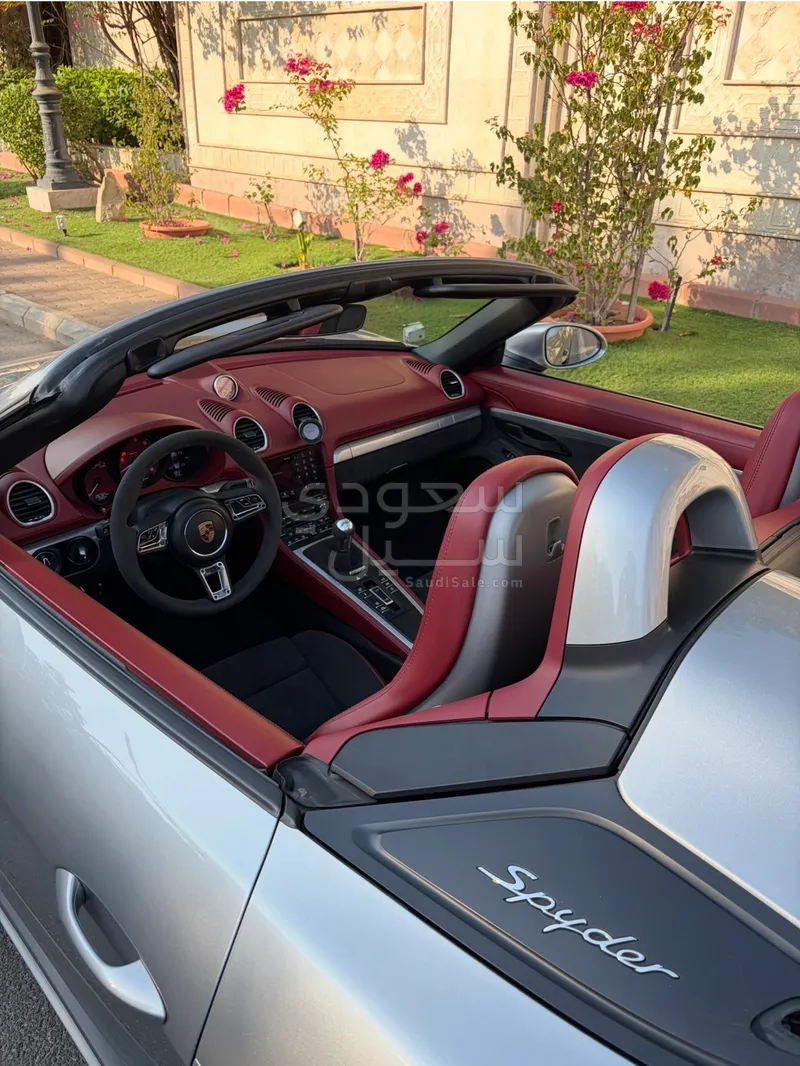 2020 بورش 718 سبايدر