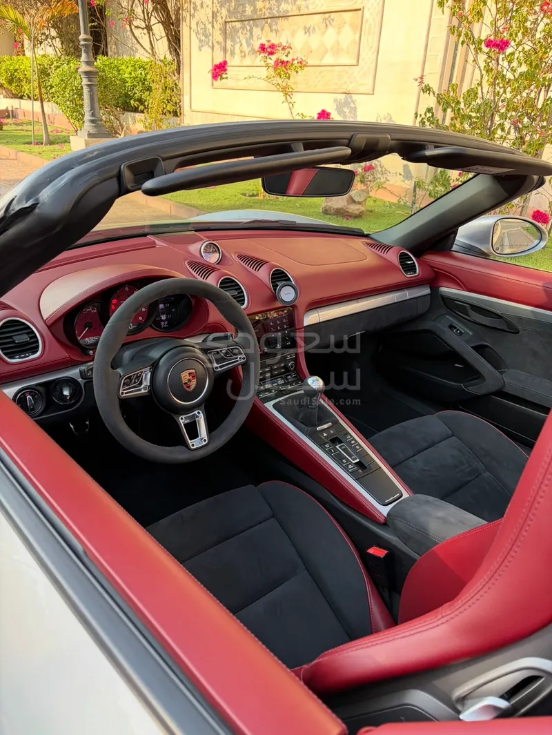 2020 بورش 718 سبايدر