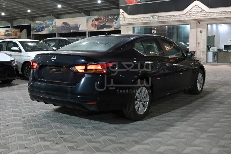 2025 نيسان التيما