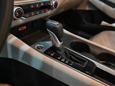 2025 نيسان التيما