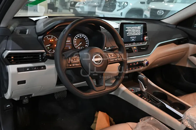 2025 نيسان التيما