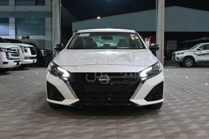 2025 نيسان التيما